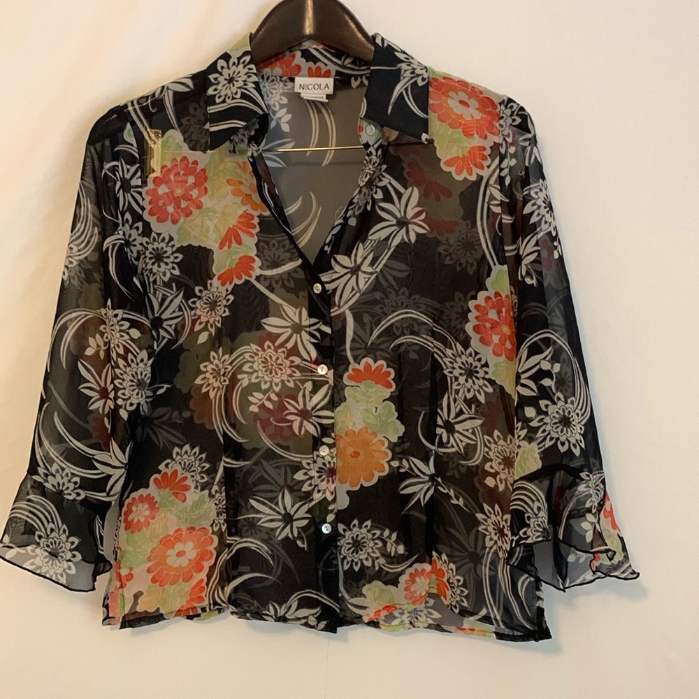 Nicola sheer button down